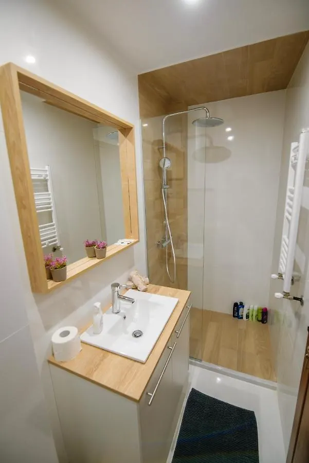 Dreamy Apartment City Center 12 Thesbnbgr Thessaloniki 0*,  Greece
